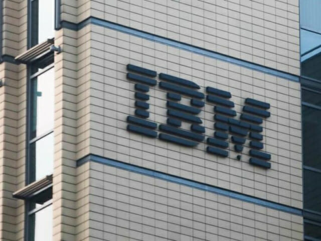 국내 CEO, AI 도입에 신중…리스크 대신 실행 속도 중시