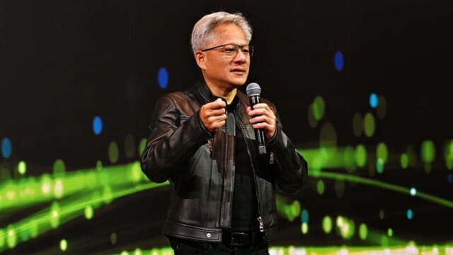 NVIDIA의 DGX 기반 유럽 AI 인프라: 디지털 트윈과 소버린 AI로 도시·금융·통신망 혁신