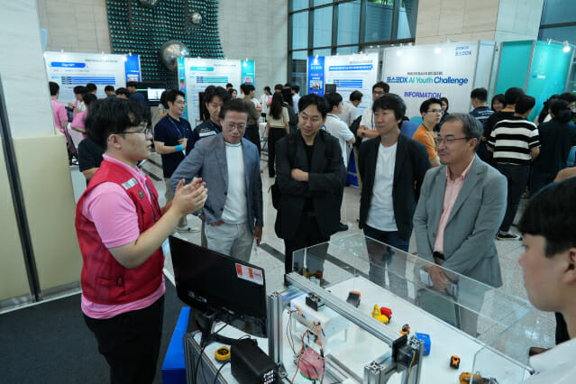 포스코DX, AI 청소년 인재 육성 캠페인 시작