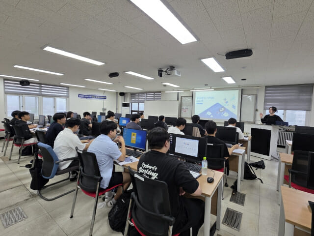 씽크포비엘, AI 신뢰성 자격증 신설로 수도권 채용 변화 예상
